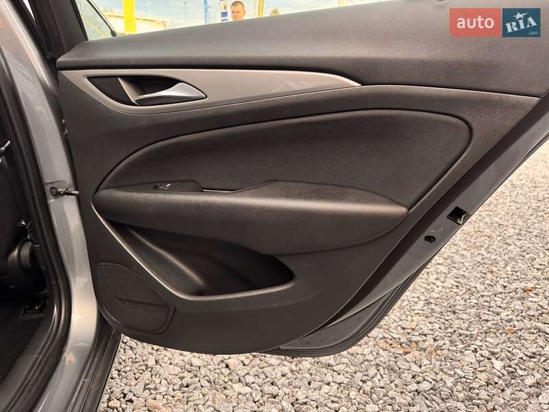 Універсал Opel Insignia 2019 в Стрию фото 16 Універсал Opel Insignia 2019 в Стрию
