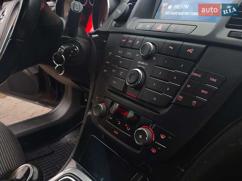 Універсал Opel Insignia 2010 в Шептицькому
