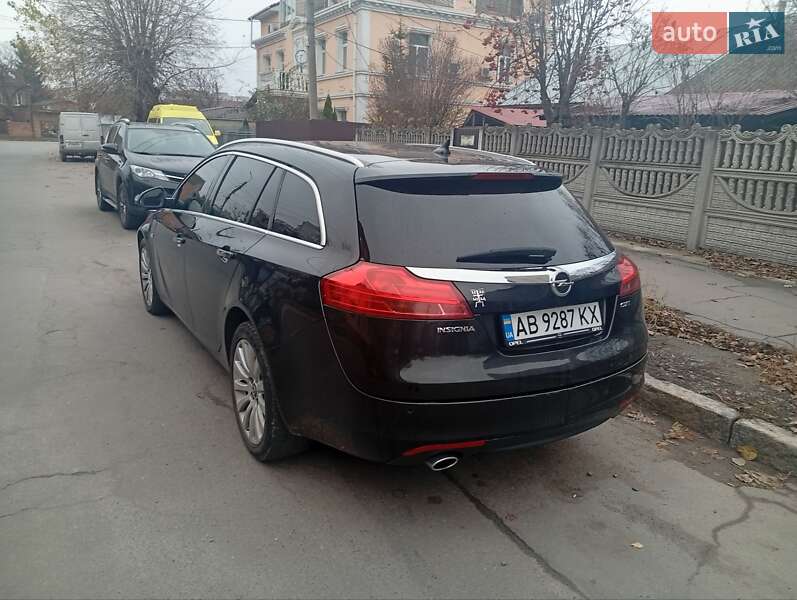 Універсал Opel Insignia 2010 в Вінниці