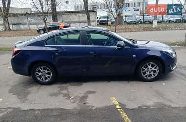 Лифтбек Opel Insignia 2016 в Киеве