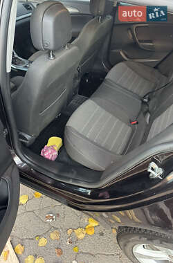 Универсал Opel Insignia 2014 в Кривом Роге