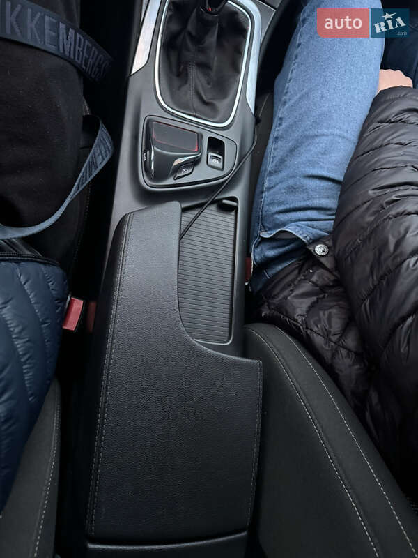 Универсал Opel Insignia 2014 в Кривом Роге