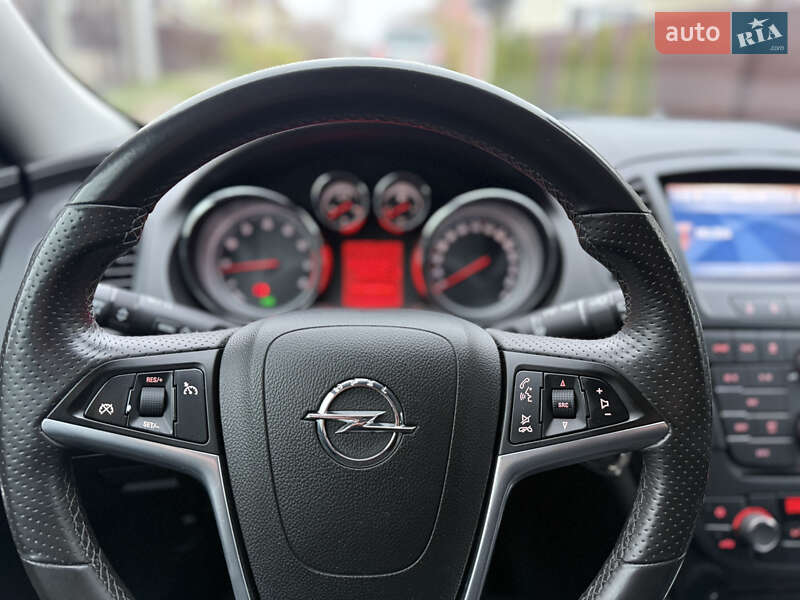 Універсал Opel Insignia 2010 в Борисполі