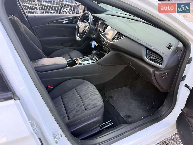 Универсал Opel Insignia 2022 в Ужгороде фото 4 Универсал Opel Insignia 2022 в Ужгороде