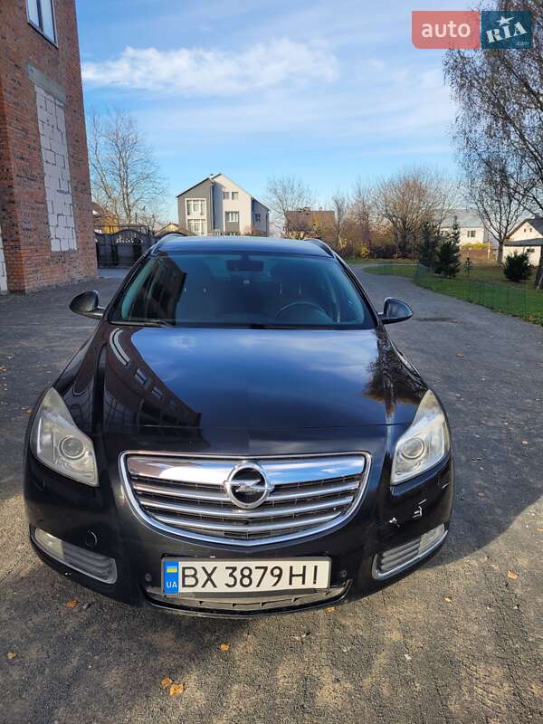 Универсал Opel Insignia 2010 в Хмельницком