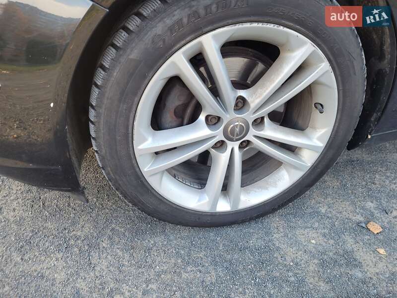 Универсал Opel Insignia 2010 в Хмельницком