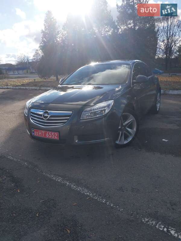 Лифтбек Opel Insignia 2009 в Владимире фото 6 Лифтбек Opel Insignia 2009 в Владимире