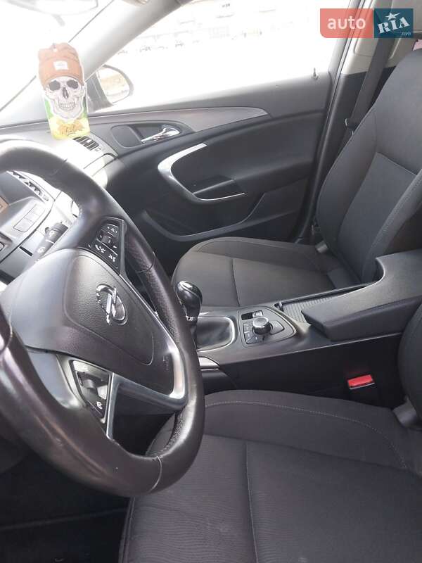 Лифтбек Opel Insignia 2009 в Владимире фото 21 Лифтбек Opel Insignia 2009 в Владимире