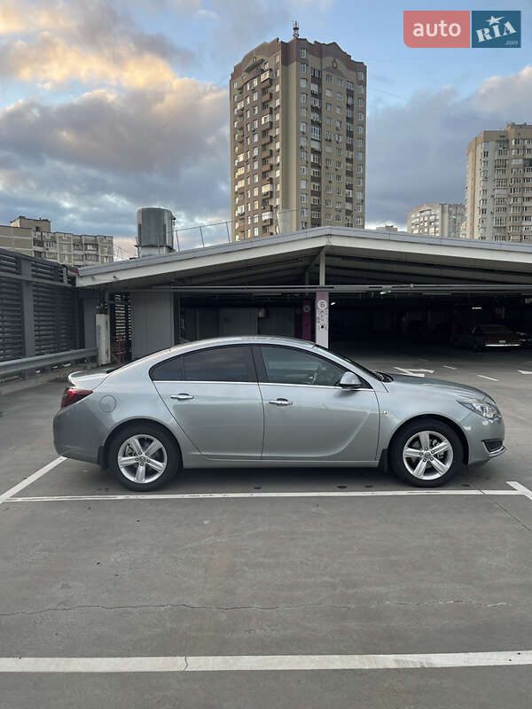 Седан Opel Insignia 2014 в Киеве фото 4 Седан Opel Insignia 2014 в Киеве