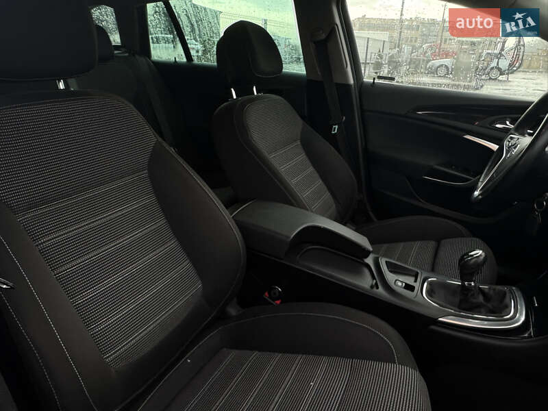 Универсал Opel Insignia 2016 в Ивано-Франковске