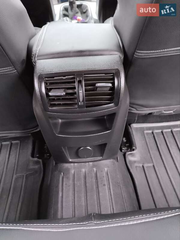 Лифтбек Opel Insignia 2014 в Бершади