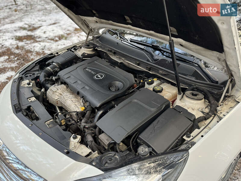 Универсал Opel Insignia 2013 в Киеве фото 18 Универсал Opel Insignia 2013 в Киеве