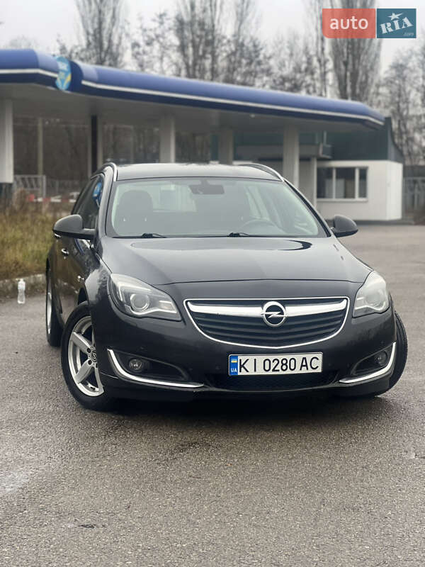 Універсал Opel Insignia 2015 в Житомирі