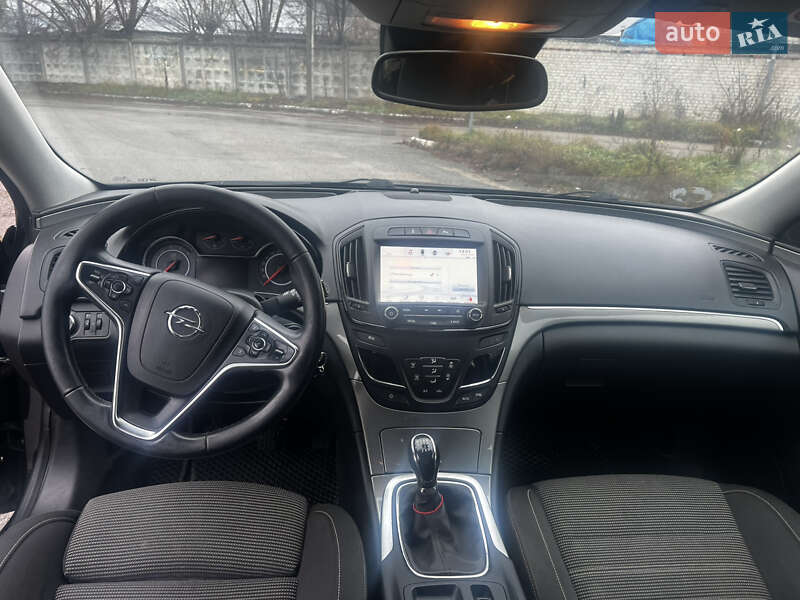 Універсал Opel Insignia 2015 в Житомирі