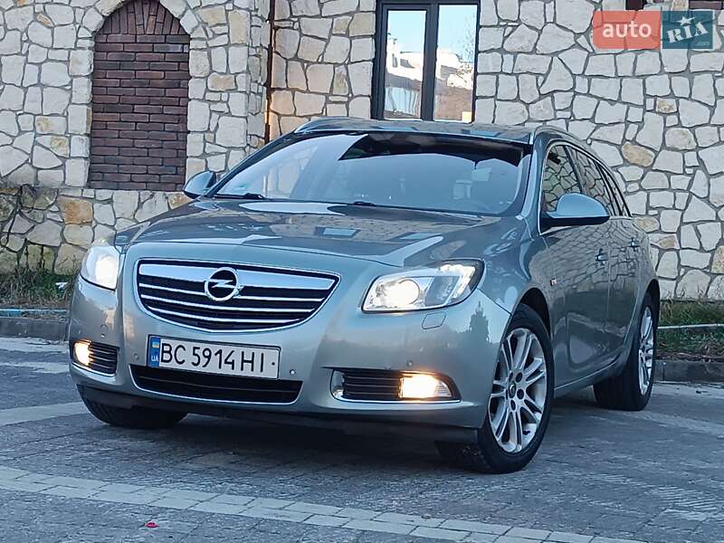 Opel Insignia 2010