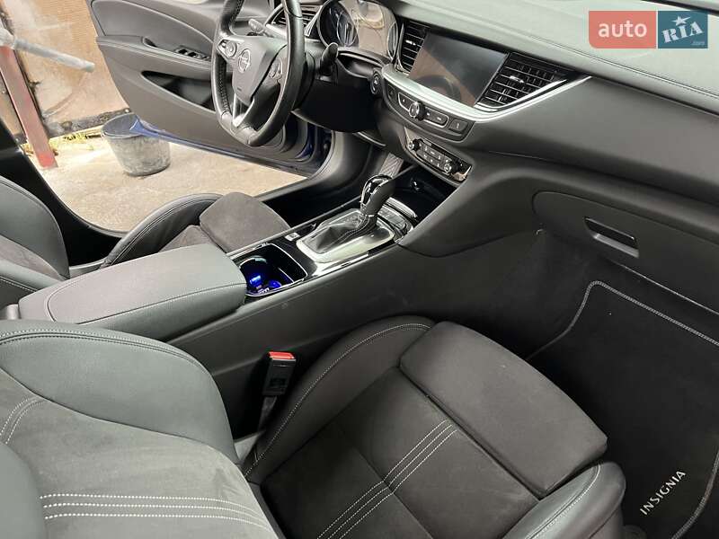 Универсал Opel Insignia 2020 в Золочеве