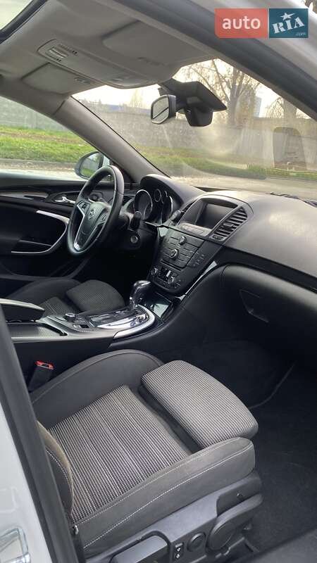 Универсал Opel Insignia 2012 в Киеве