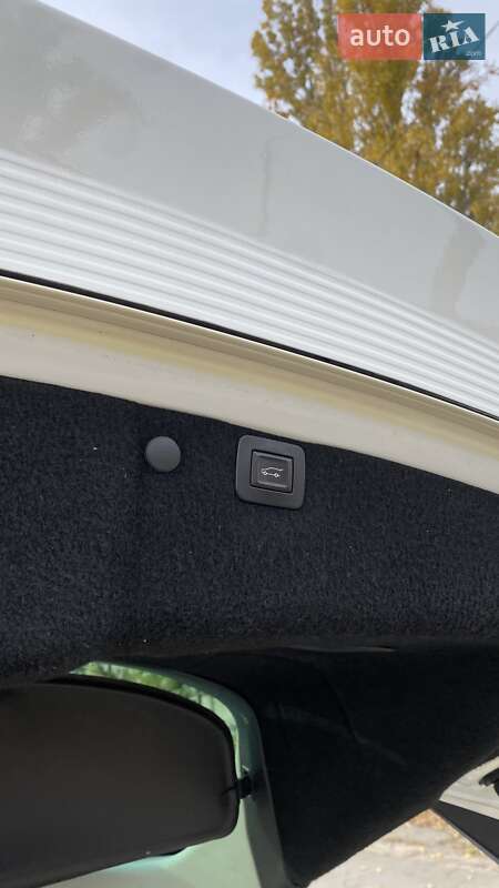 Универсал Opel Insignia 2012 в Киеве