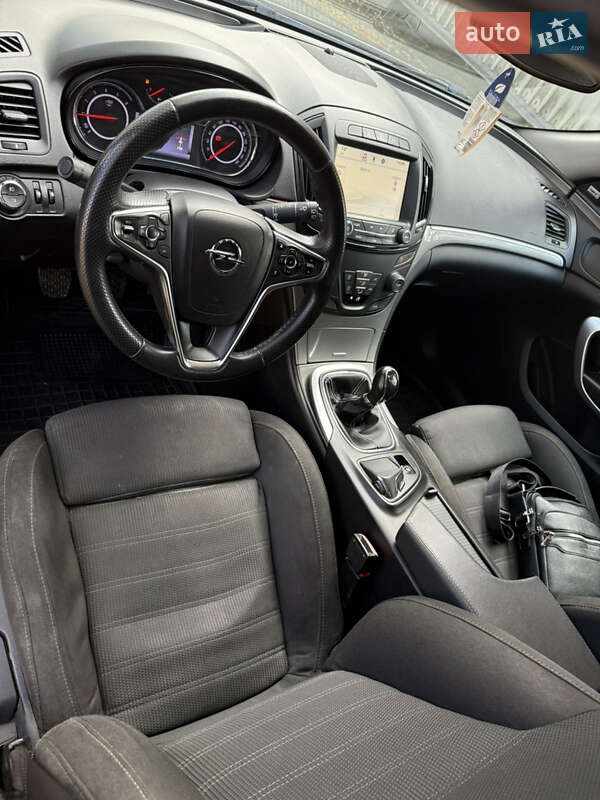 Универсал Opel Insignia 2014 в Черновцах