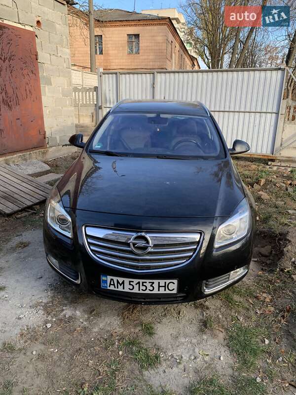 Opel Insignia 2011