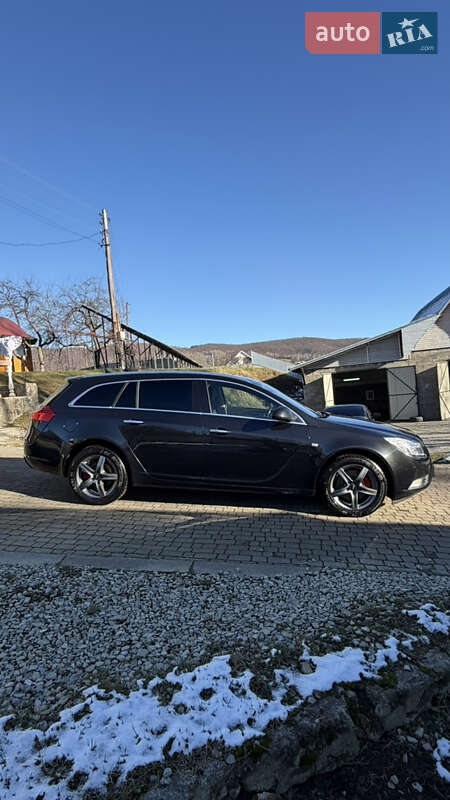 Універсал Opel Insignia 2011 в Коломиї