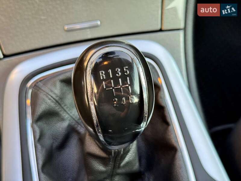 Универсал Opel Insignia 2014 в Одессе