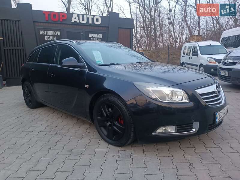 Універсал Opel Insignia 2009 в Чернівцях