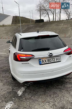 Универсал Opel Insignia 2014 в Киеве
