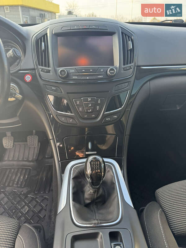 Универсал Opel Insignia 2015 в Измаиле