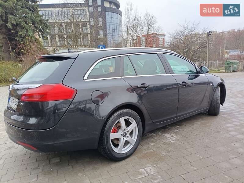 Универсал Opel Insignia 2010 в Тернополе