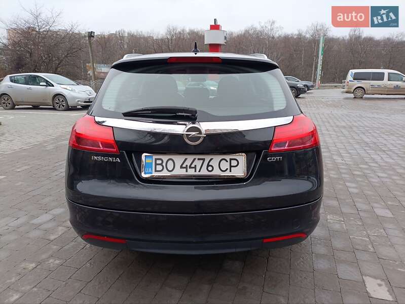 Универсал Opel Insignia 2010 в Тернополе