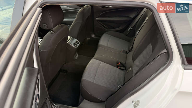 Универсал Opel Insignia 2019 в Хмельницком