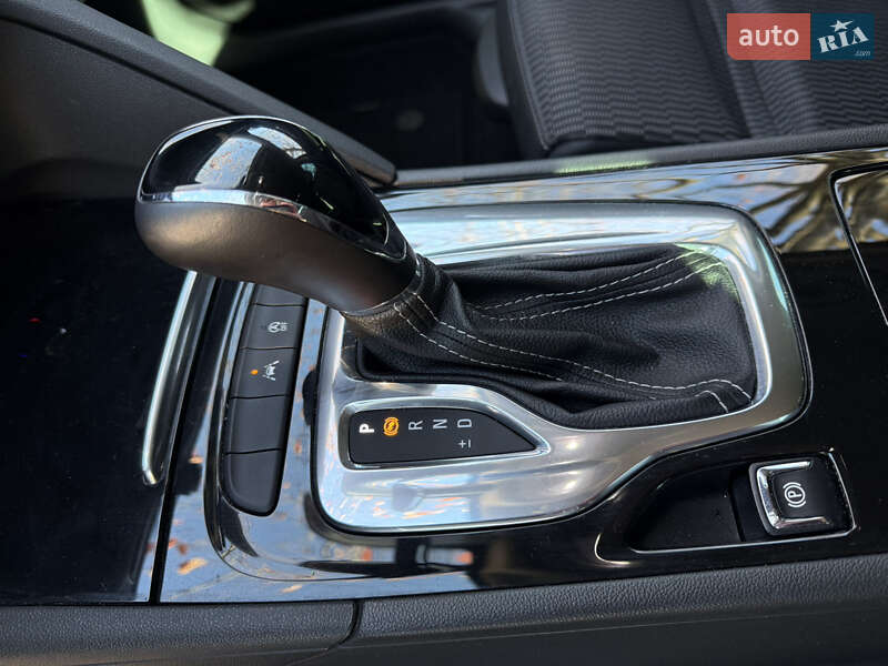 Универсал Opel Insignia 2020 в Хмельницком