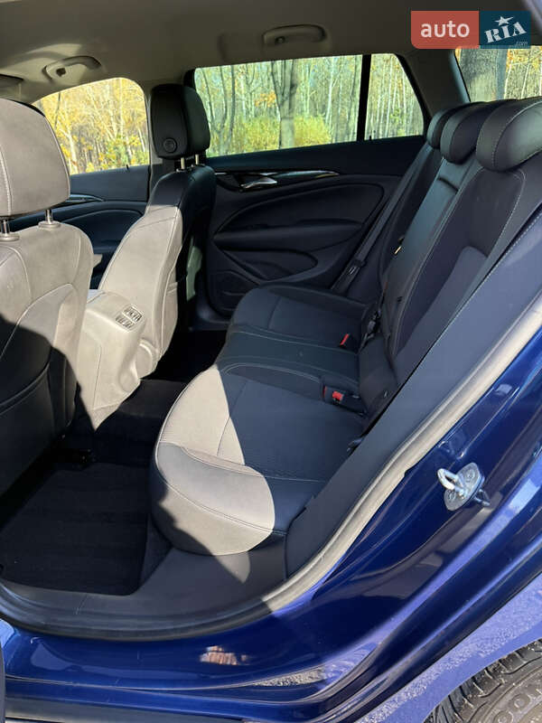 Универсал Opel Insignia 2020 в Хмельницком