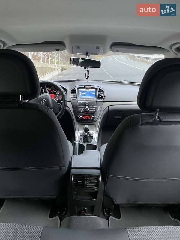 Универсал Opel Insignia 2009 в Ивано-Франковске