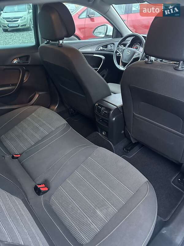 Универсал Opel Insignia 2014 в Смеле