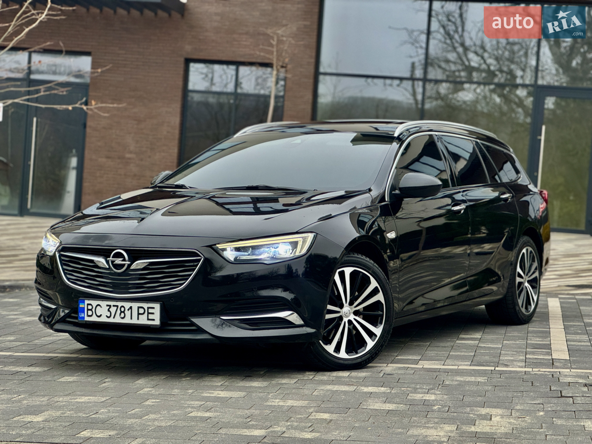 2018 Opel Insignia - мініатюра 3