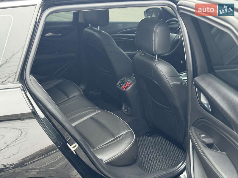 Универсал Opel Insignia 2018 в Ужгороде