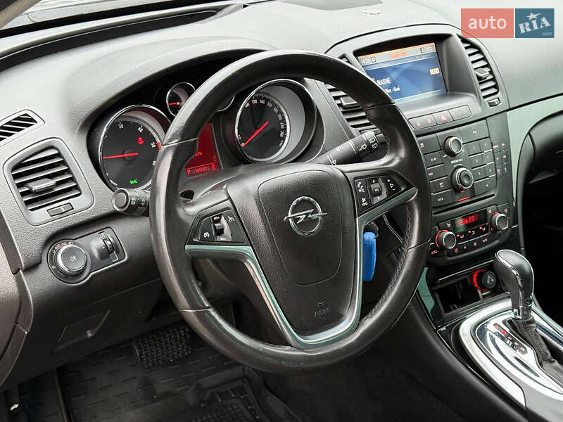 Універсал Opel Insignia 2009 в Києві