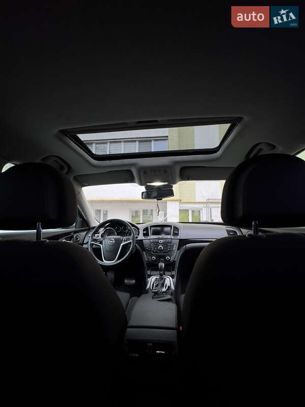 Лифтбек Opel Insignia 2009 в Сокале