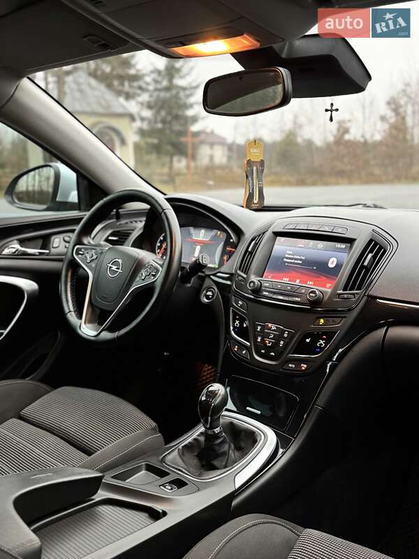 Лифтбек Opel Insignia 2014 в Львове