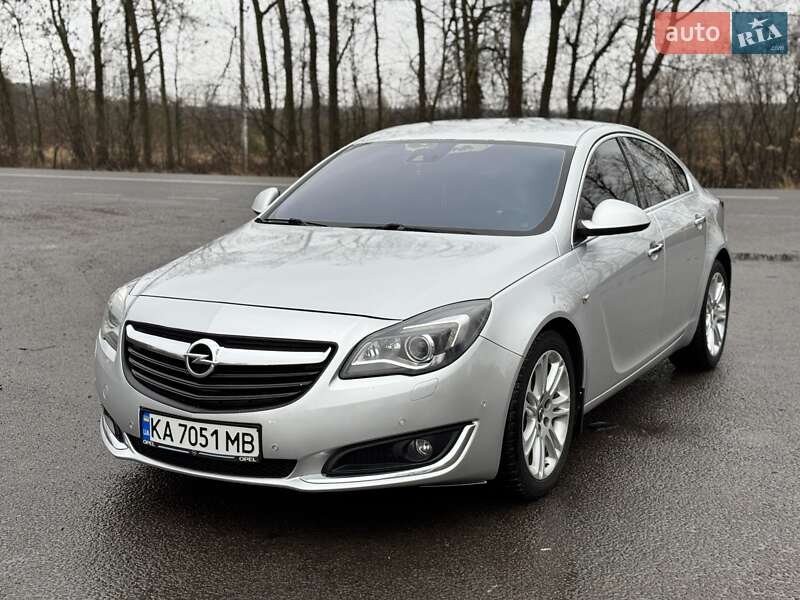 Лифтбек Opel Insignia 2014 в Львове