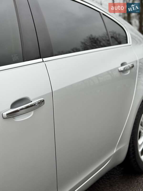 Лифтбек Opel Insignia 2014 в Львове