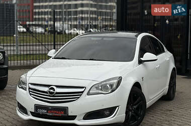 Лифтбек Opel Insignia 2015 в Киеве