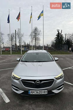 OPEL INSIGNIA 2017