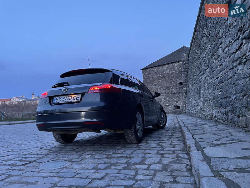 Универсал Opel Insignia 2011 в Каменец-Подольском