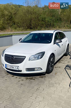 Универсал Opel Insignia 2010 в Ужгороде
