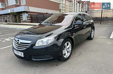 Універсал Opel Insignia 2010 в Умані