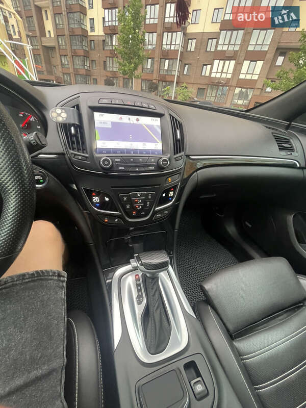 Універсал Opel Insignia 2014 в Чернігові