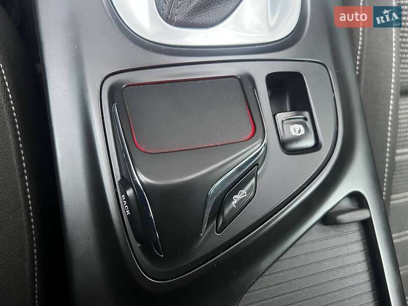 Універсал Opel Insignia 2015 в Хмельницькому